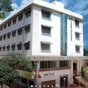 https://hotel-lake-queen.kerala-hotels.net