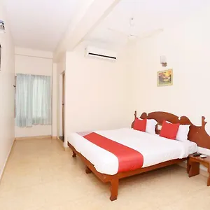 https://oyo-39853-manna-residency.kerala-hotels.net